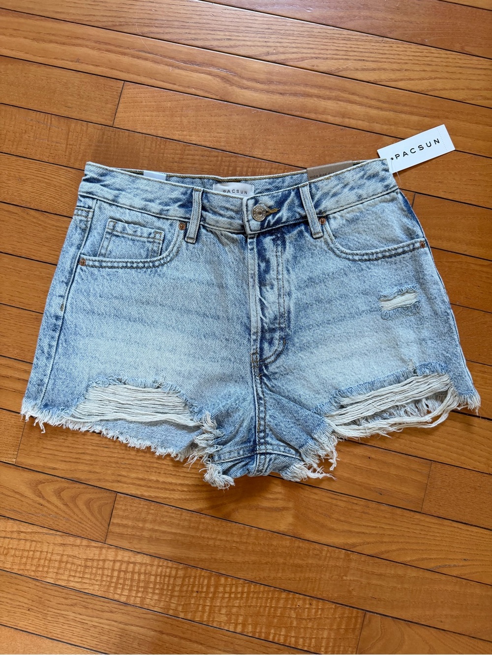 PacSun Light Wash High-Rise Distressed Denim Shorts - Light Blue size 26 NWT